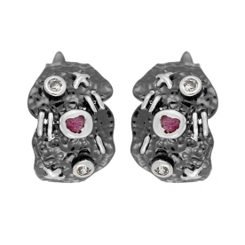 Серебряные cерьги классические с корундом