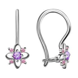 Серебряные cерьги классические с корундом