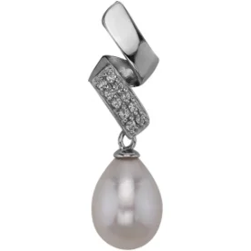 Серебряная подвеска с жемчугом