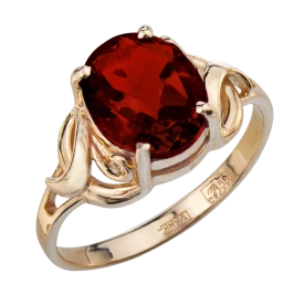 Кольцо из желтого золота с гранатом
