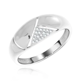 Серебряное кольцо с фианитом