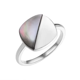 Серебряное кольцо с перламутром