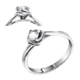Серебряное кольцо с фианитом