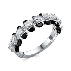 Серебряное кольцо с ониксом