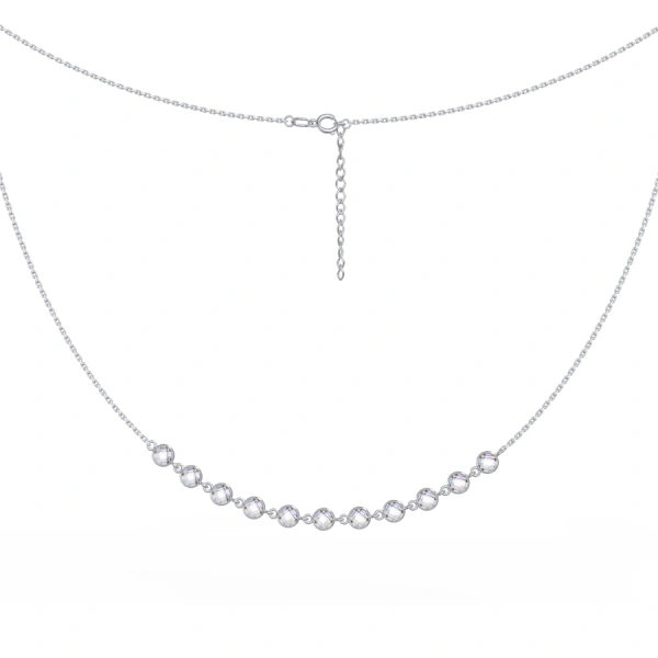 Серебряное колье с фианитом