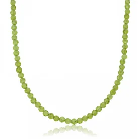 Бусы из серебра с хризолитом