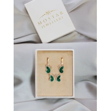 Серьги из золота с бриллиантами и малахитом